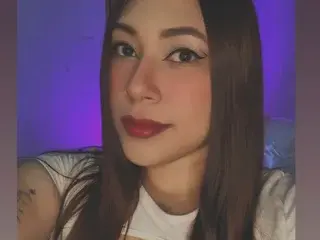 Alexiarossee  live sex cam