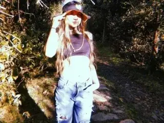 Alistoker  live sex cam