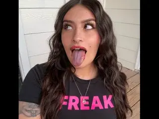 SaigeKiljoy  live sex cam