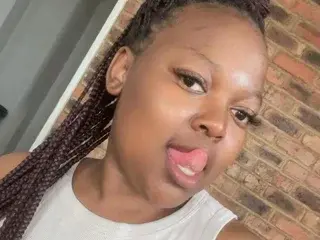 Seductiveboobsxx  live sex cam