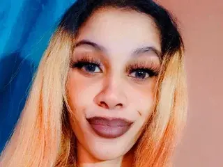 IndianTyla  live sex cam