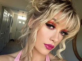 LunaLouiseLuxe  live sex cam