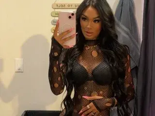 MissMulatta  live sex cam