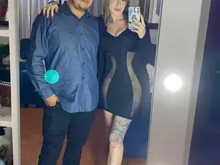Hellen_Esteban  live sex cam
