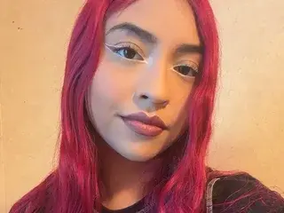 Astraunique  live sex cam