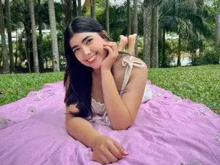 AuroraLeel  live sex cam