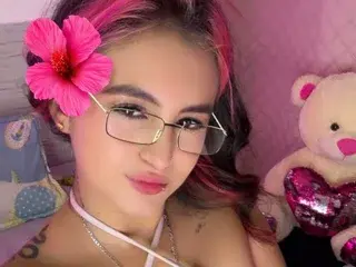 Catalina_henaoo67  live sex cam