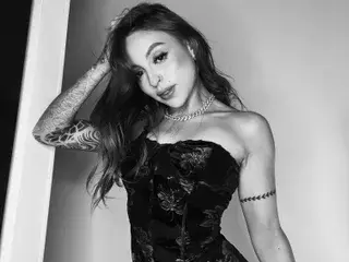 Samantaknox  live sex cam