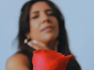 VictoriaMeester  live sex cam