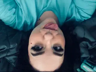 AmberKing  live sex cam