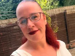 Beatrix_xo  live sex cam
