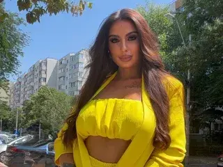 SiennaHays  live sex cam
