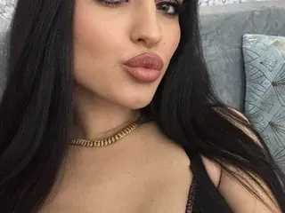 DeeaPassion  live sex cam