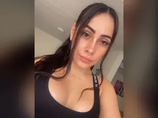 KathiaRossie  live sex cam