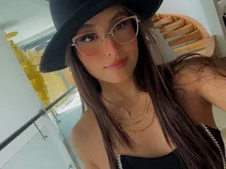 LaurenVoss  live sex cam