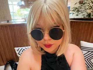 VittoriaLaurent  live sex cam