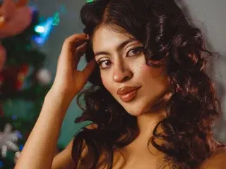 Alana_WaIker  live sex cam