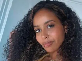 Mistressfifi  live sex cam