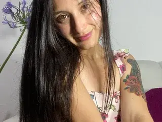 Kimyrosse  live sex cam