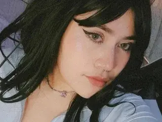 Mia_yeager  live sex cam