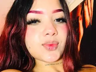 Kira_milk  live sex cam