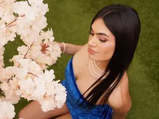 MorganAura  live sex cam