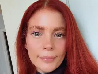 LylaFrost  live sex cam
