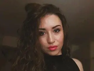 Christynnee  live sex cam
