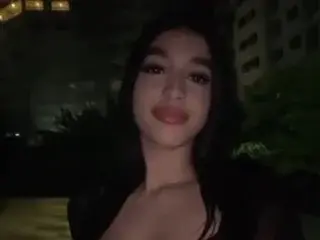 Anny18sussy  live sex cam