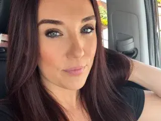 Kandy_x  live sex cam
