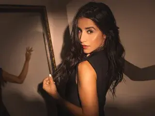 RaychellClark  live sex cam