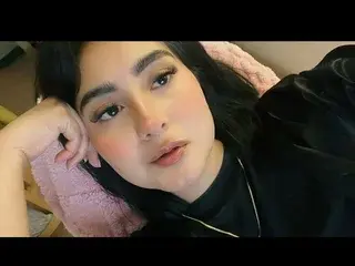 ViolettaKai  live sex cam