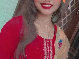 Crazylilly  live sex cam