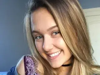 Hustler121  live sex cam
