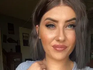 LexiJade26  live sex cam