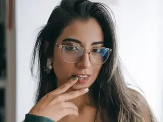 Susanahendrix69  live sex cam