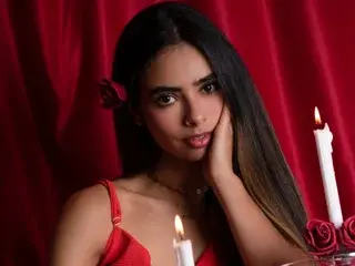 SarahhOrtiz  live sex cam