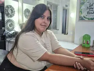 SaalomeCruz  live sex cam