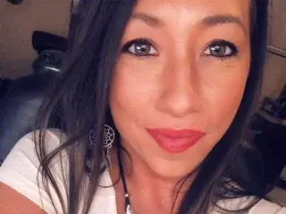 CheyDoll  live sex cam