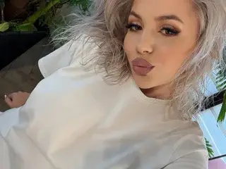 IveySin  live sex cam