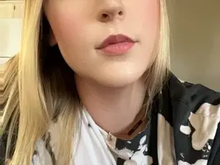 Cnbabyk  live sex cam