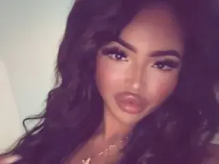 BossyVIP  live sex cam