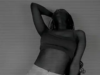 Sexysisy  live sex cam