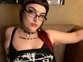 XHadesVonDirgex  live sex cam