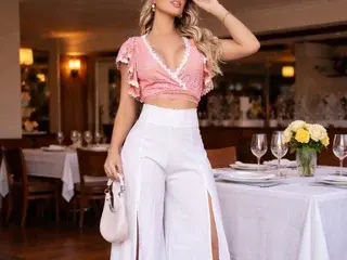 Angel_BR  live sex cam