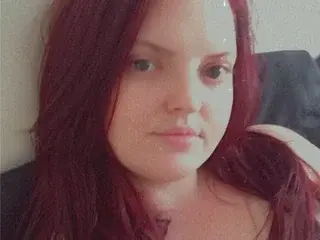 Kurvy_kate  live sex cam
