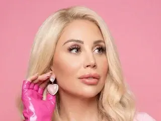 Isabellarosexxy  live sex cam