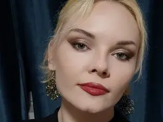 Liquedlove  live sex cam