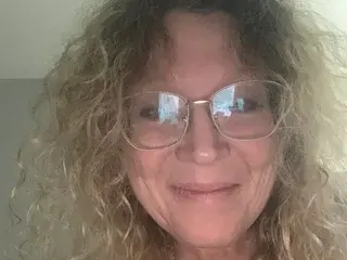 DelightfulDesire  live sex cam