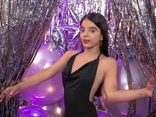 SophiiaBlazee  live sex cam